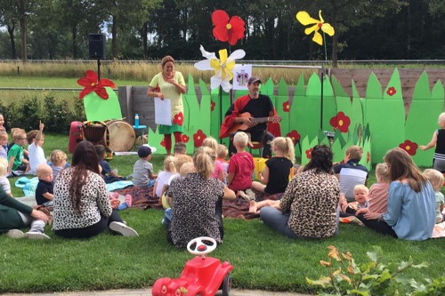 Kindershow buiten op locatie