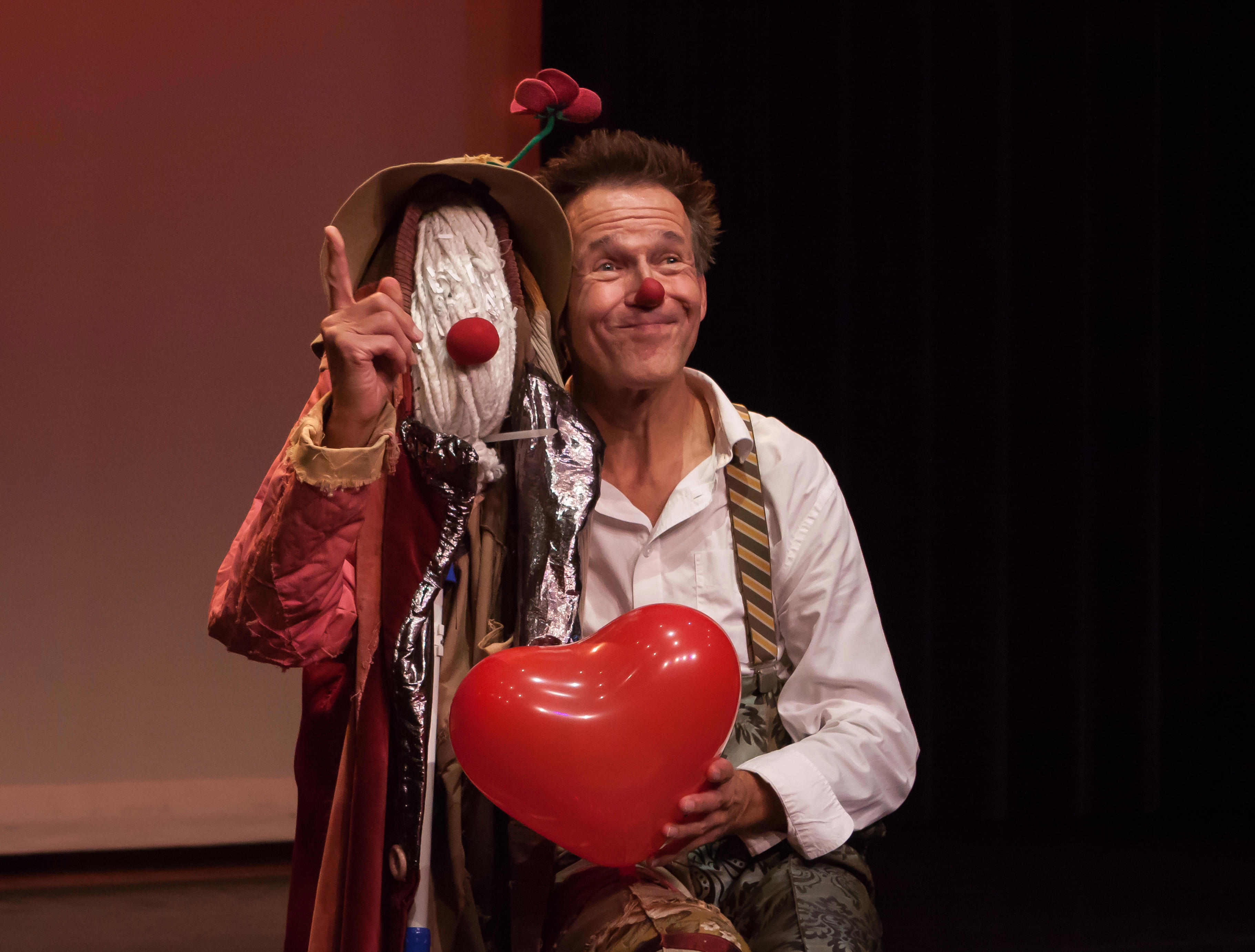 een bezem die verliefd wordt op de juf