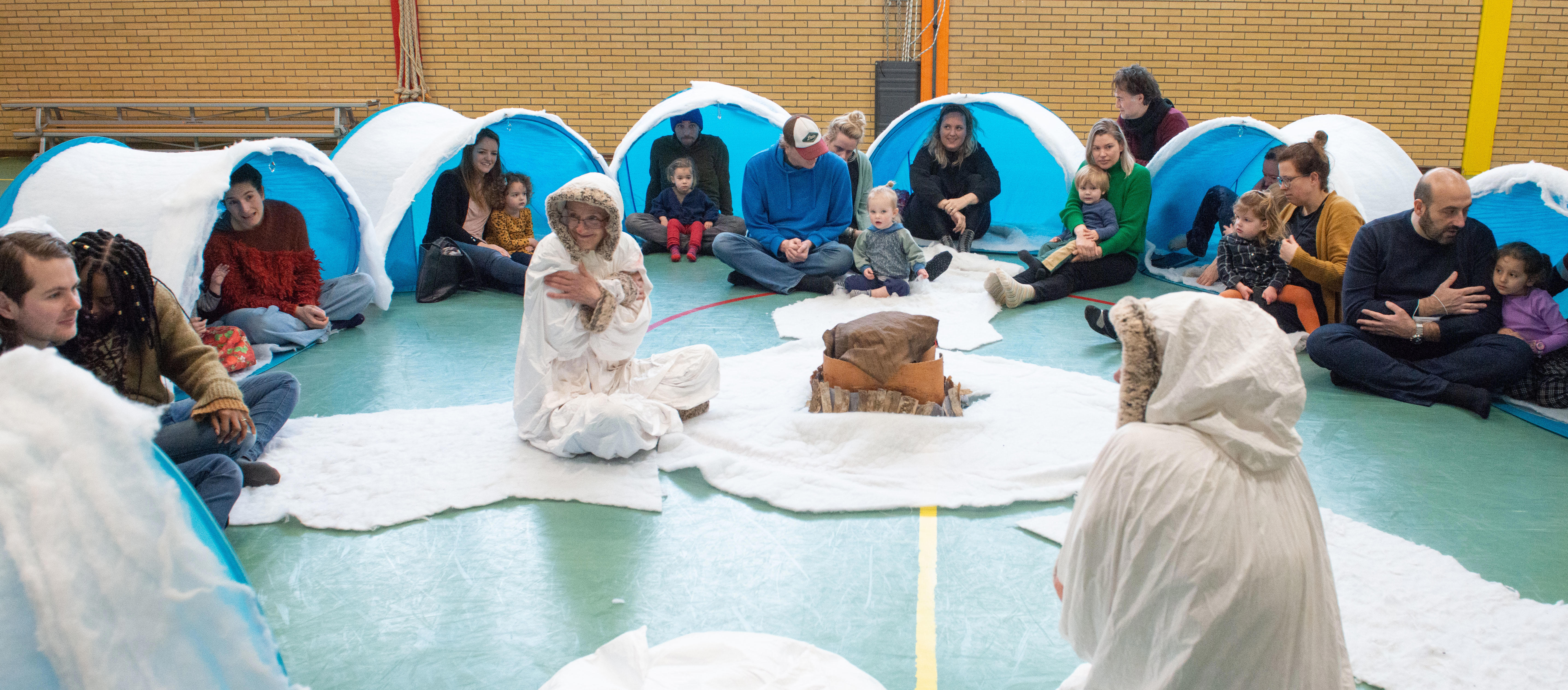 publieksopstelling decor iglo van Kees en Koos